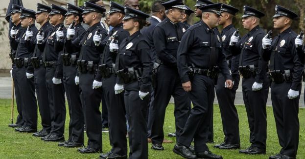 Police Union Leader Urges LAPD Officers To Leave City &#039;In Search Of Appreciation And Respect&#039;